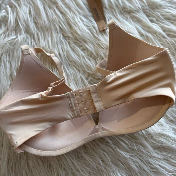 Skims Wireless Super Push up Bra Clay Size 36DD - Picture 7 of 8